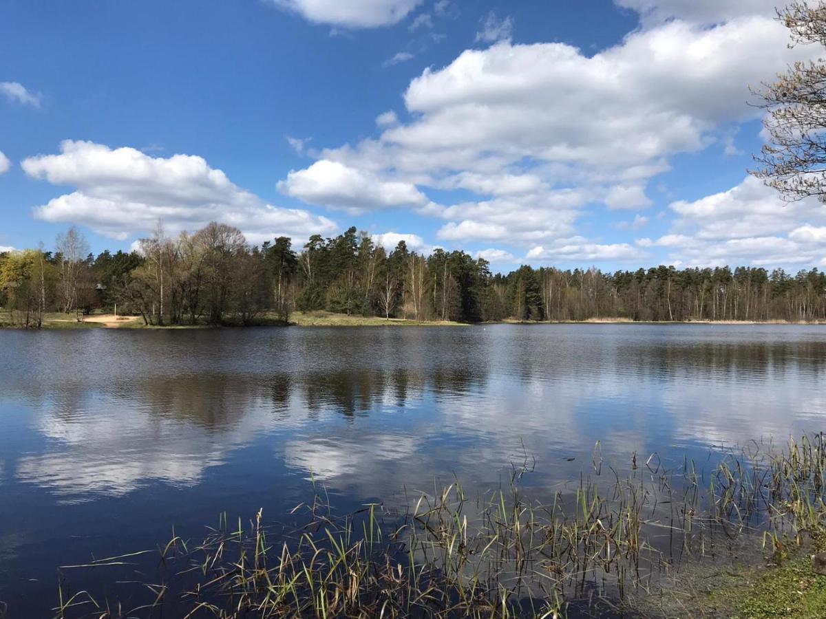 Alberta Dīķi Upesciems Bagian luar foto